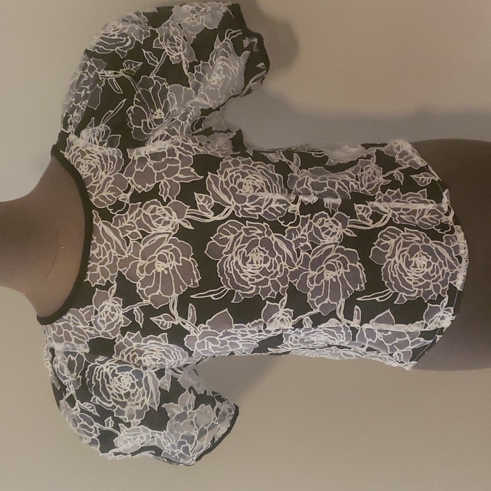Black and White Chifon Lace See through blouse